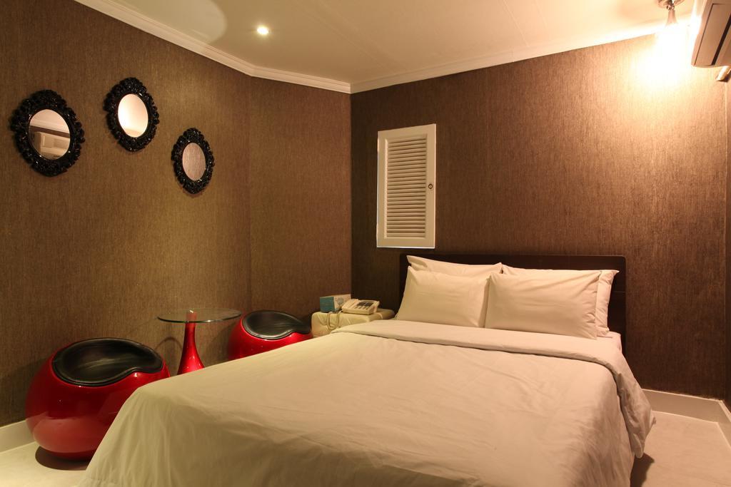 Hotel Goguma Shinchon 서울특별시 외부 사진