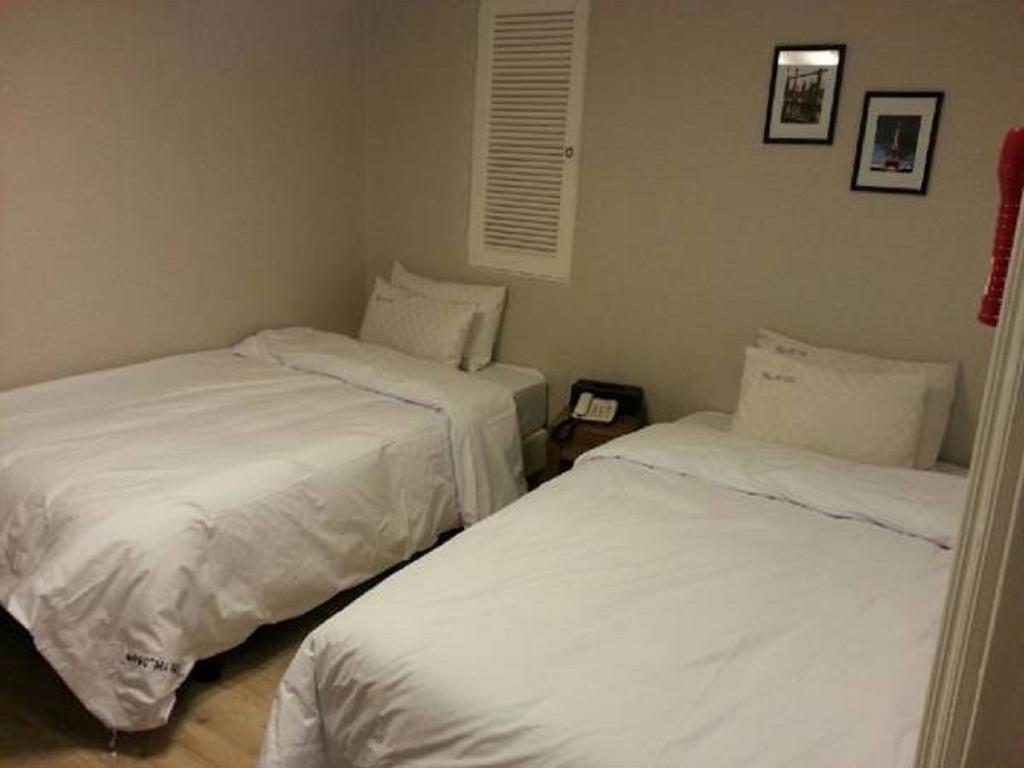 Hotel Goguma Shinchon 서울특별시 외부 사진