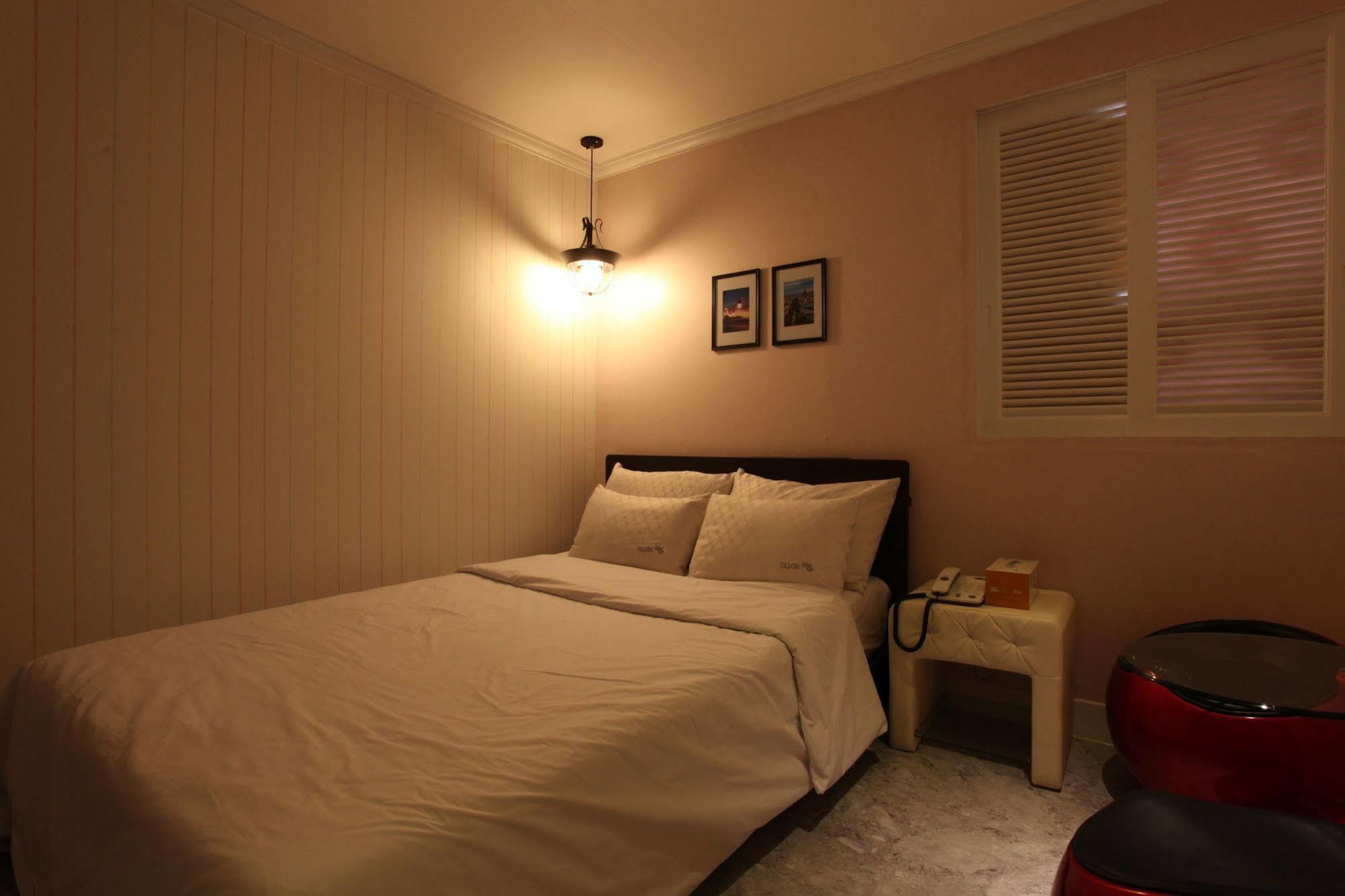 Hotel Goguma Shinchon 서울특별시 외부 사진